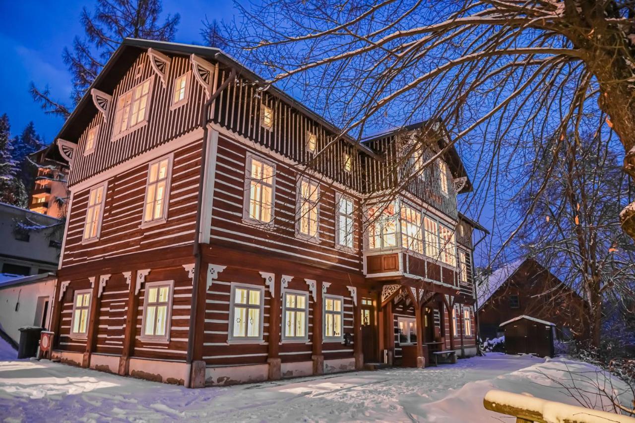 Penzion Flora Janske Lazne Exterior photo